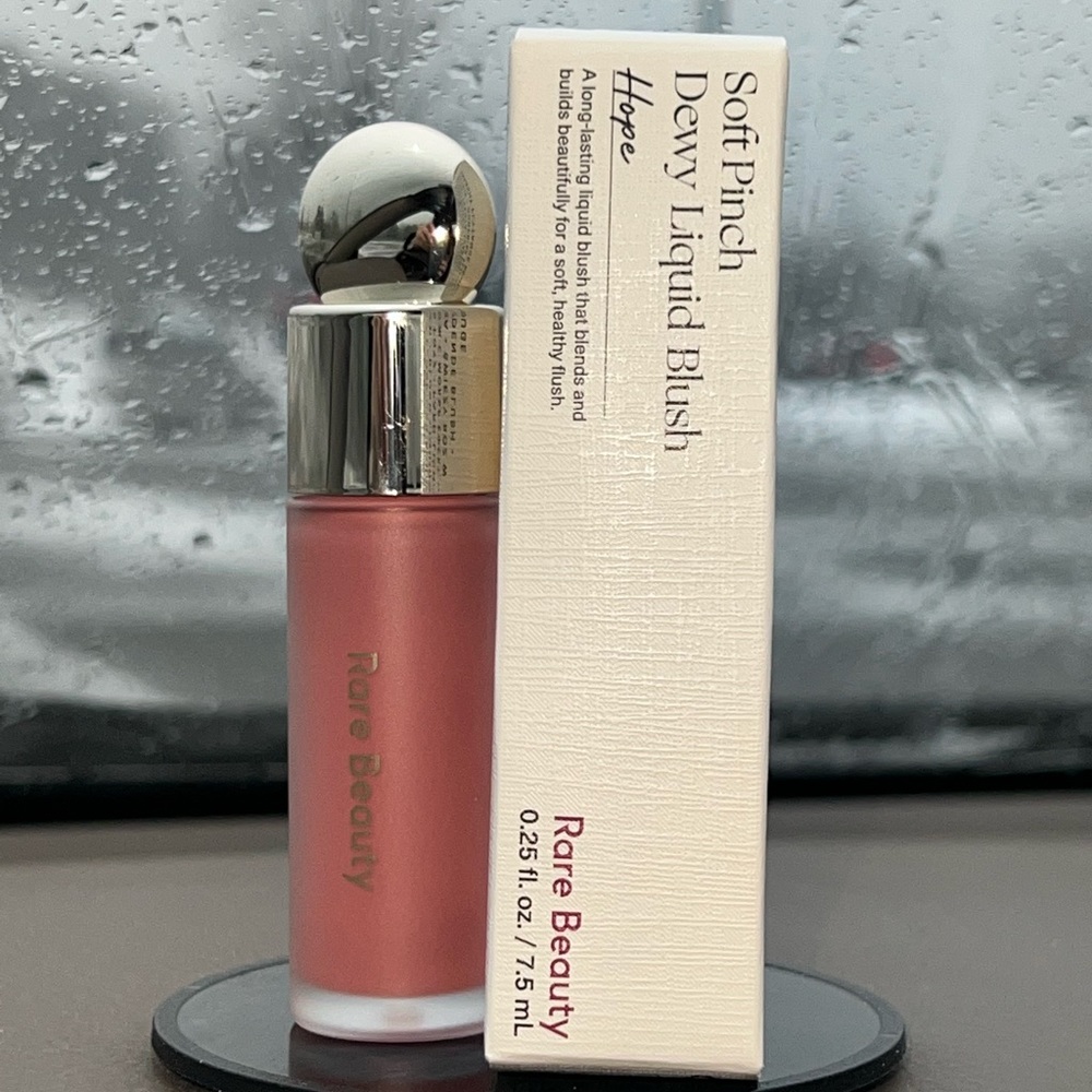 Rare Beauty - HOPE Soft Pinch Liquid Blush - Picture 8 of 8